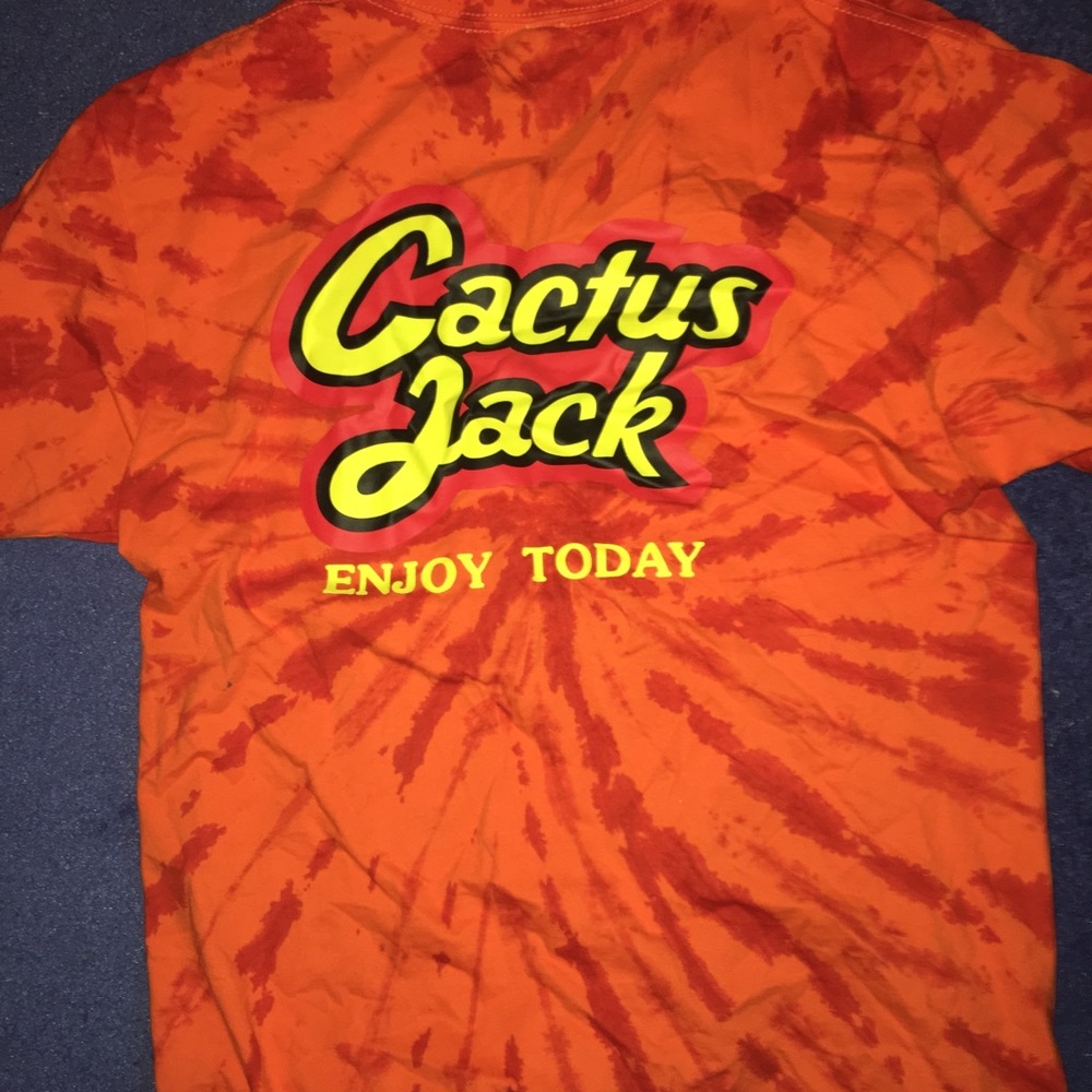 travis scott reese’s shirt